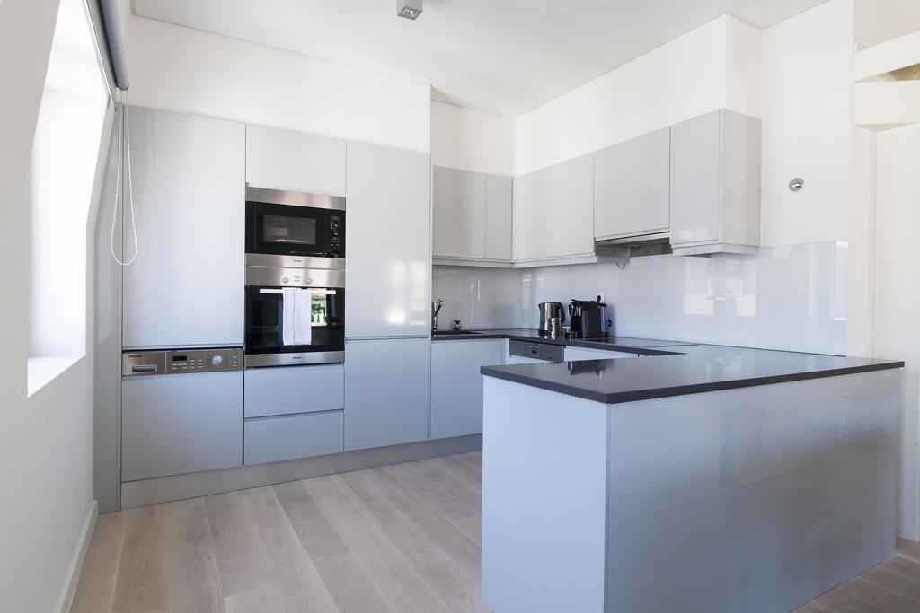 Joivy Lux And Spacious 1Br Home With Huge Terrace, 5Mins To Academy Of Sciences Lissabon Zimmer foto
